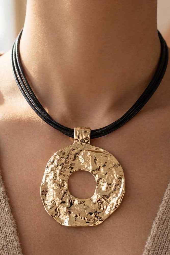 Circle Pendant Necklace